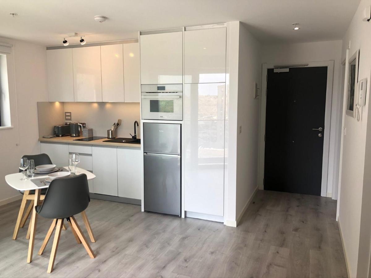 Cp High Floor Luxury Studio With Sea View Gibraltar Luaran gambar