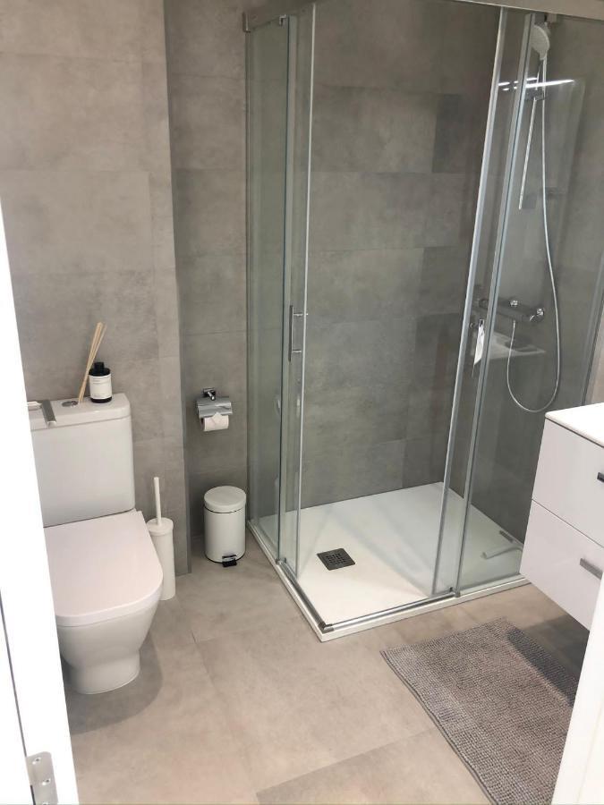 Cp High Floor Luxury Studio With Sea View Gibraltar Luaran gambar