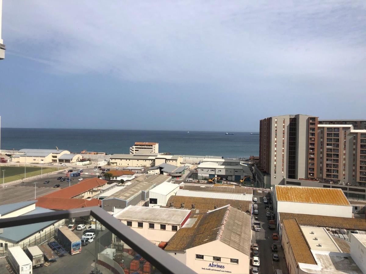 Cp High Floor Luxury Studio With Sea View Gibraltar Luaran gambar